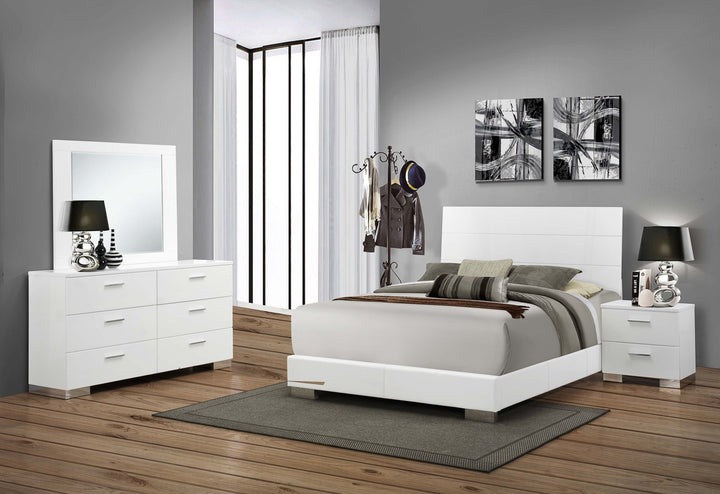 Felicity Contemporary White Eastern King Four-Piece Set