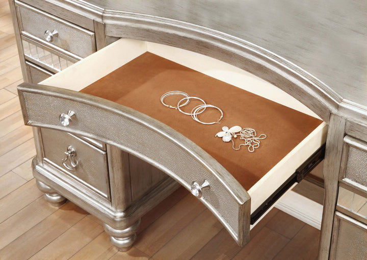 Bling Game 9-drawer Vanity Table Metallic Platinum