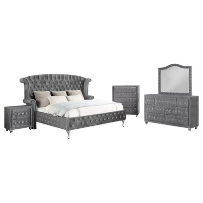 Deanna Bedroom Traditional Metallic Queen Five-Piece Set