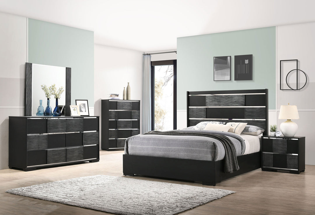 Blacktoft Wood Eastern King Panel Bed Black