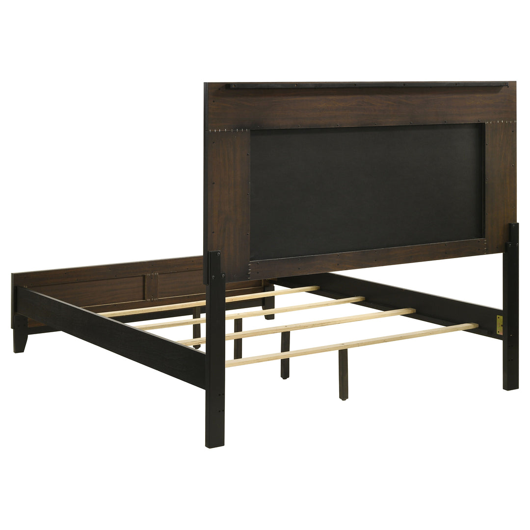 Valencia 4-piece Eastern King Bedroom Set Black