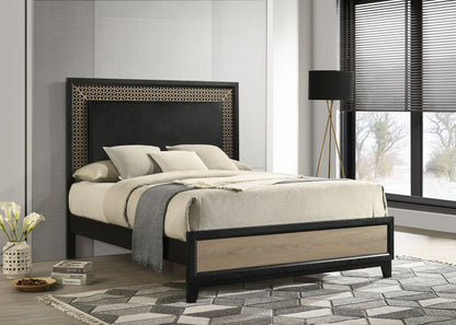 Valencia Wood Queen Panel Bed Black