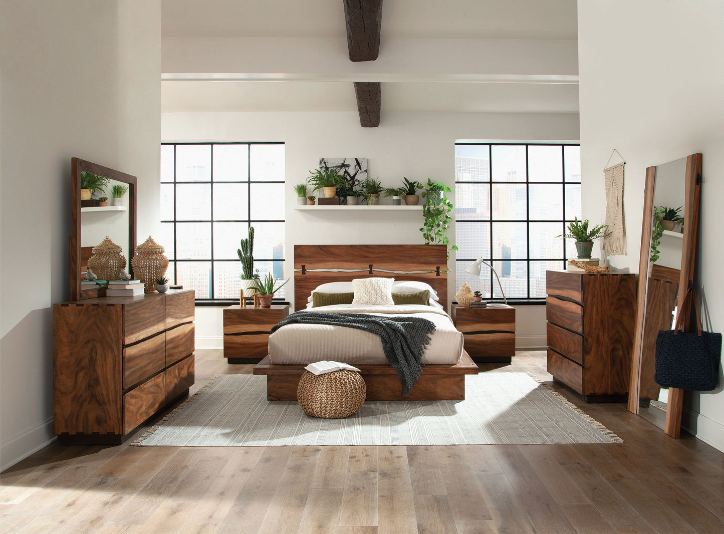 Winslow Wood Eastern King Panel Bed Smokey Walnut