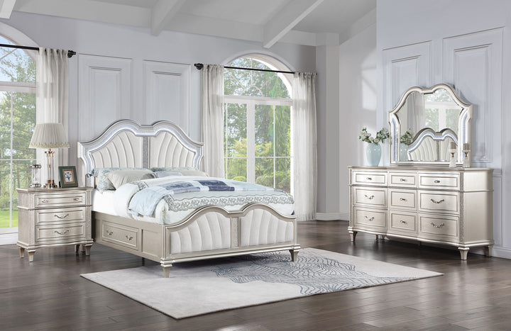 Evangeline 4-piece Eastern King Bedroom Set Silver Oak