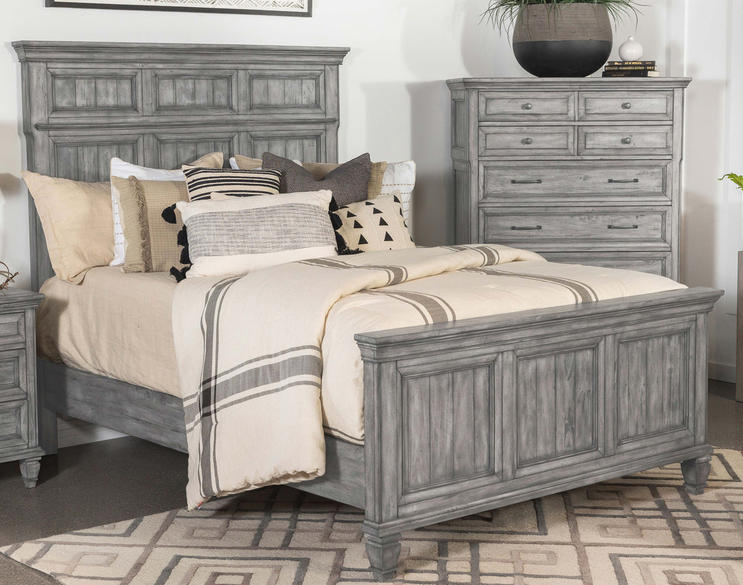 Avenue Wood Eastern King Panel Bed Weathered Grey