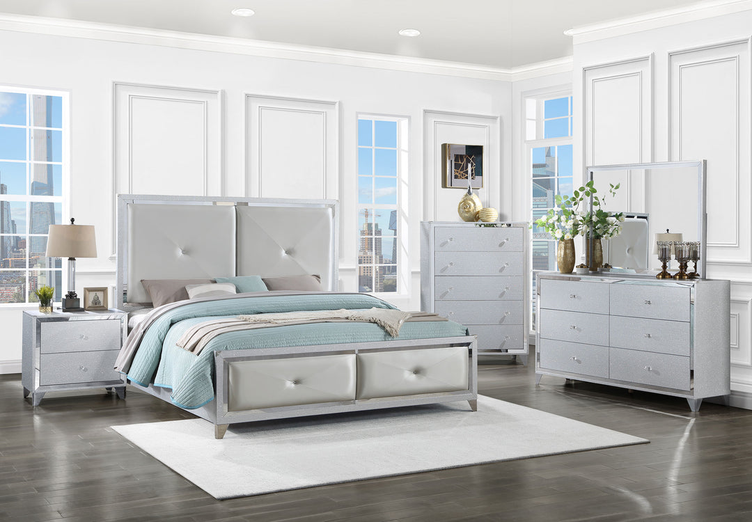 Larue 5-piece Eastern King Bedroom Set Silver