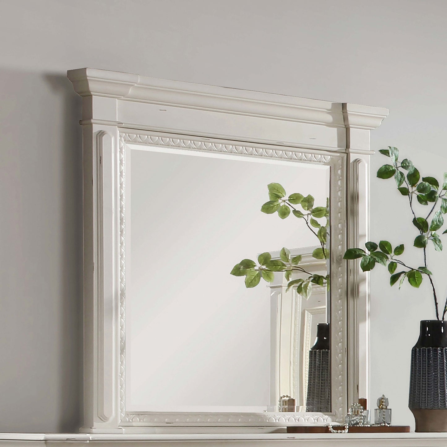 Evelyn Dresser Mirror Distressed White