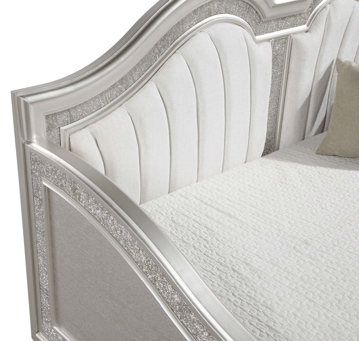 Evangeline Upholstered Twin Daybed Silver Oak