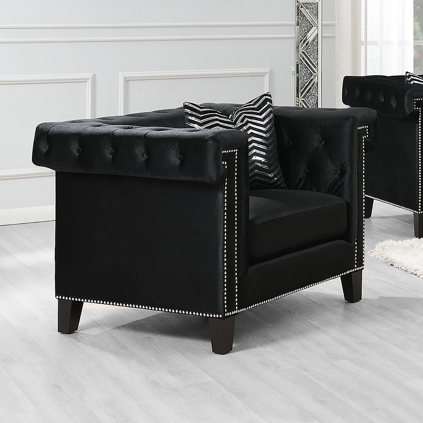 Reventlow Tufted Chair Black