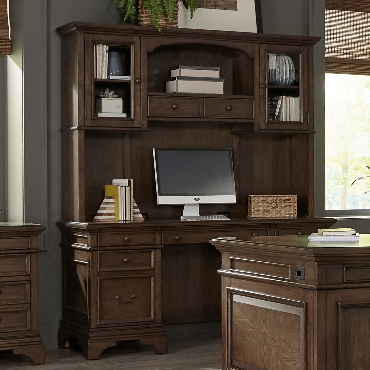 Hartshill Credenza with Hutch Burnished Oak