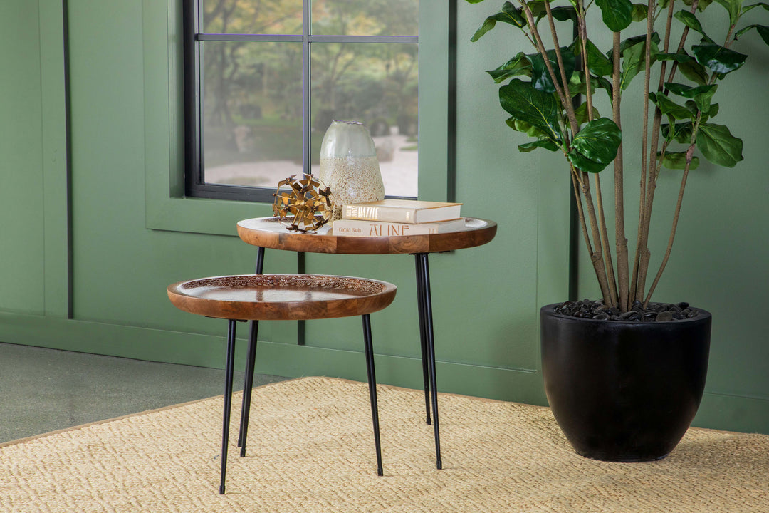 Nuala 2-piece Round Nesting Table with Tripod Tapered Legs Honey and Black